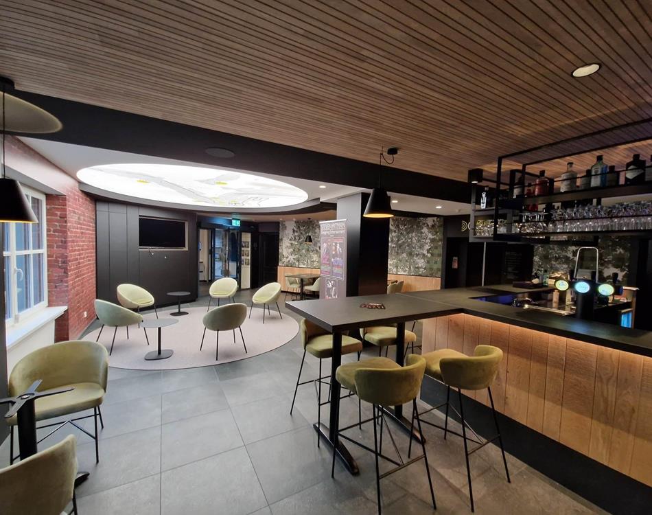 We have expanded our restaurant "La Table de Clervaux" with Lounge 352.