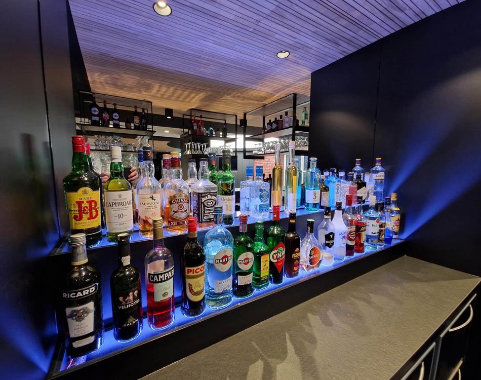We have expanded our restaurant "La Table de Clervaux" with Lounge 352.