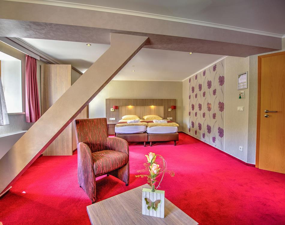 Junior Suite with Jacuzzi - Rooms