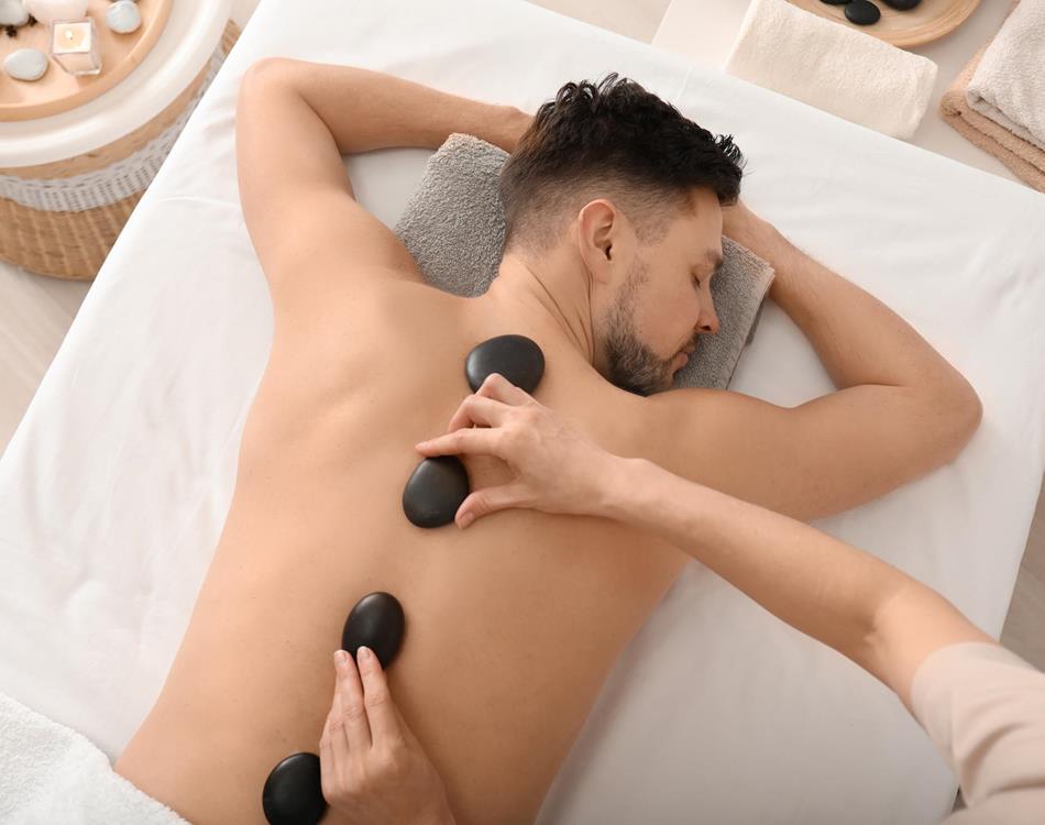 Hot-Stone massage - Wellness